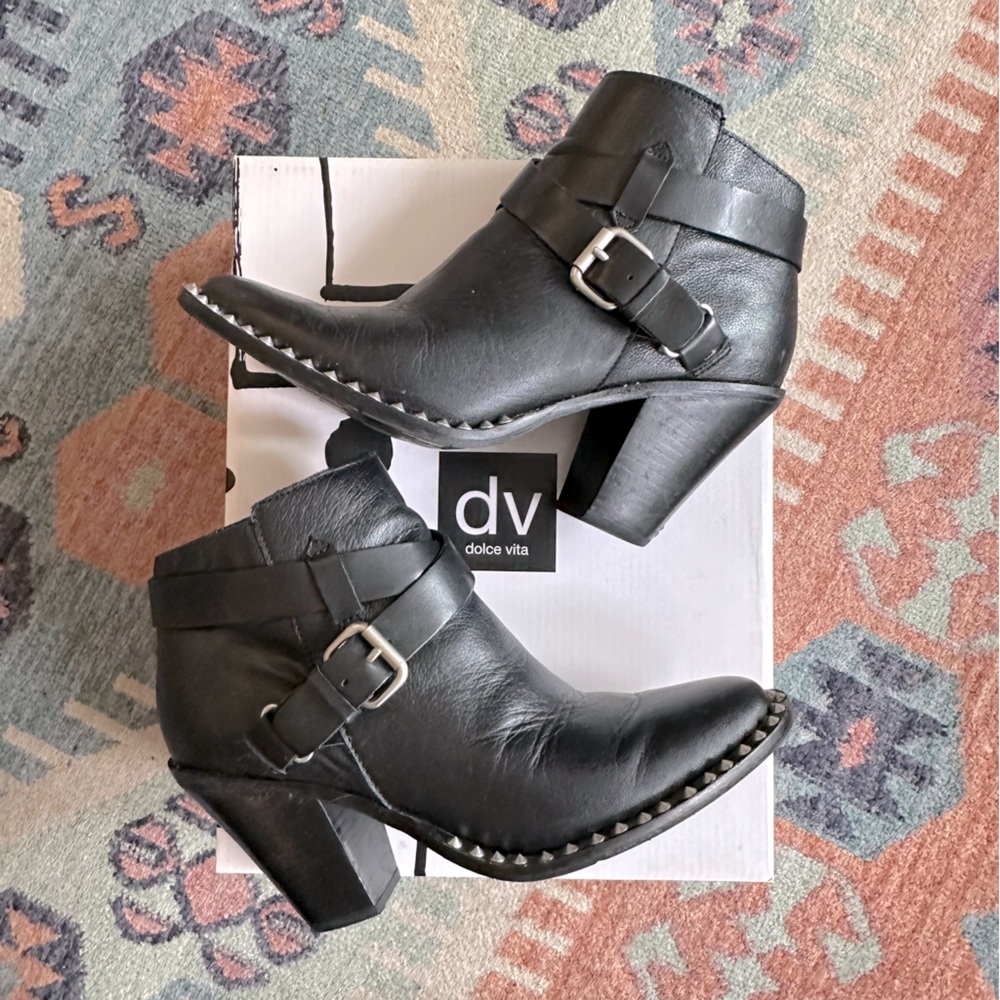 Dolce Vita - “Christie” Studded Moto Bootie with Western Flair - Black Size 7.5